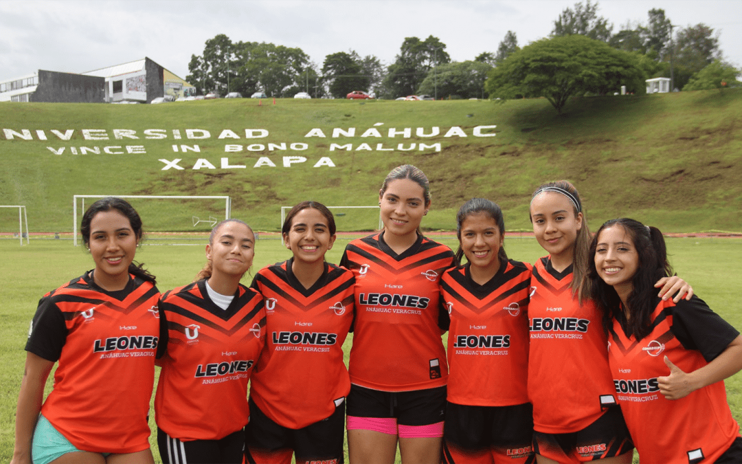 Crece el equipo de fútbol femenil de Leones Anáhuac Veracruz